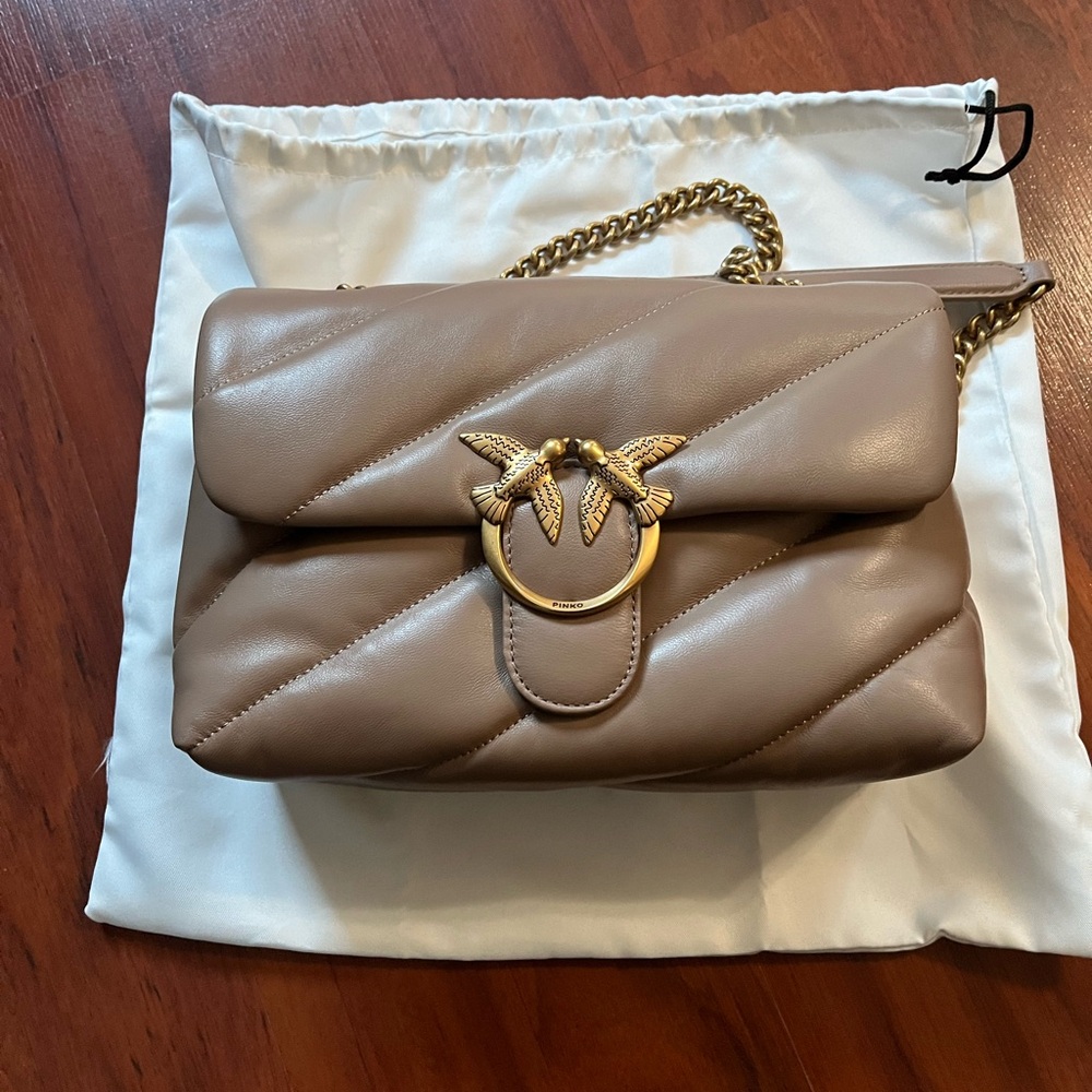 Pinko Love Classic Puff Maxi Quilted Shoulder Bag